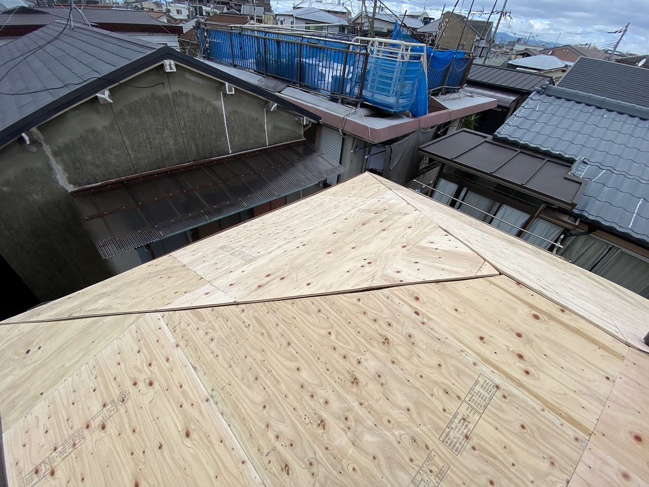 コンパネ貼り　寝屋川市