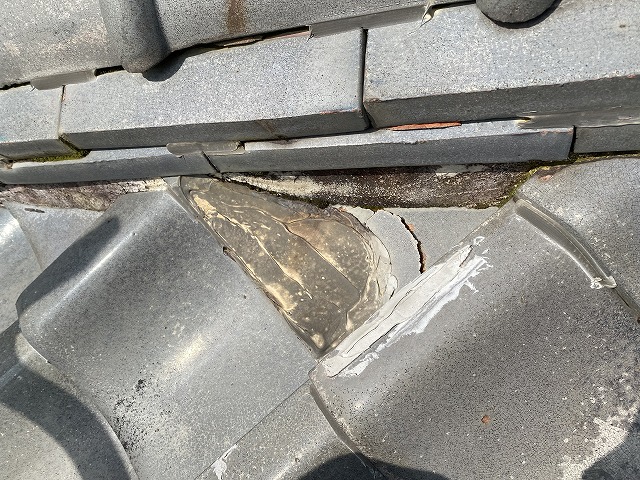 瓦補修？　枚方市