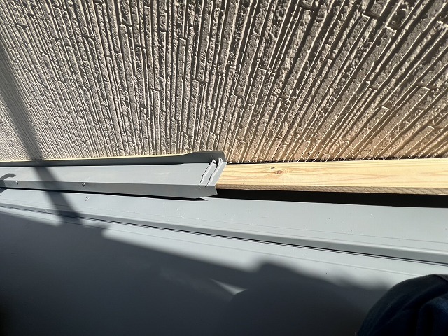 壁際板金の納まり
