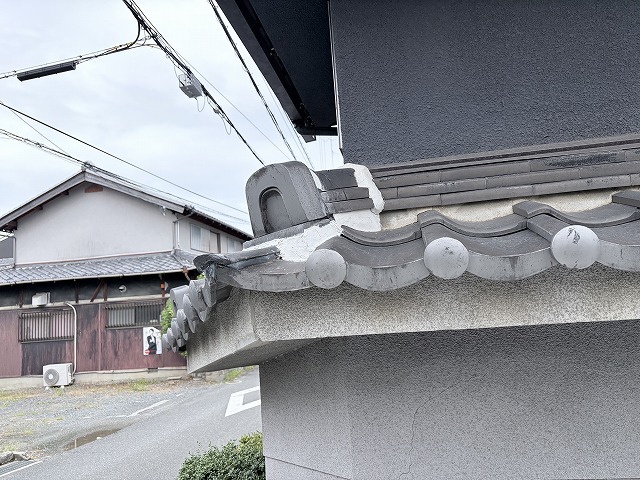 瓦割れ　寝屋川市
