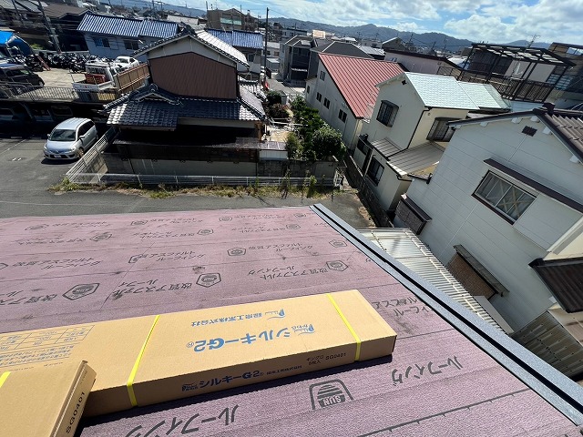 シルキーG2搬入状況