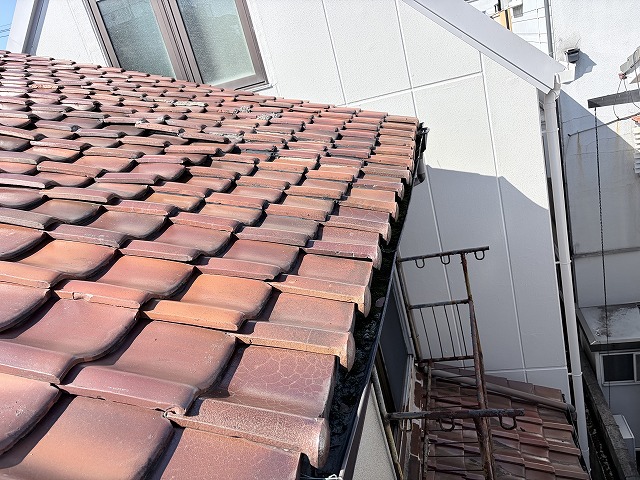 瓦ズレ　寝屋川市