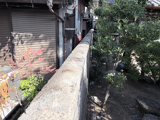 塀瓦撤去　大東市
