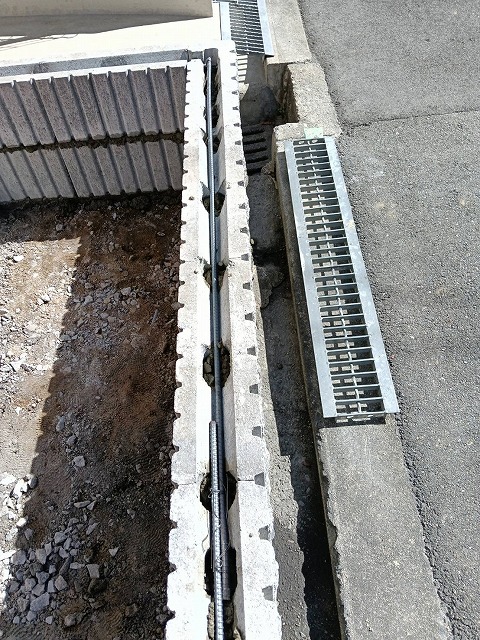 ブロック積　鶴見区