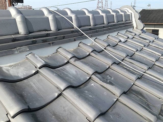 【守口市】屋根のズレに要注意！漆喰塗り替え工事で住まいの雨漏り予防対策！