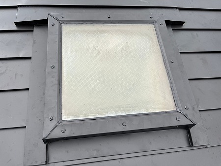 トップライト廻り板金