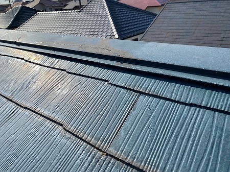 棟板金浮き