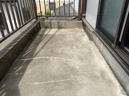 施工前のベランダ