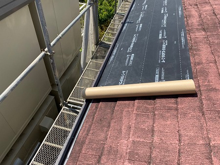 ルーフラミテクト貼り